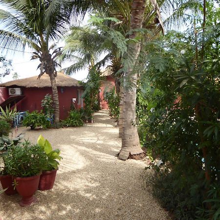 Hôtel Joal Lodge Buitenkant foto