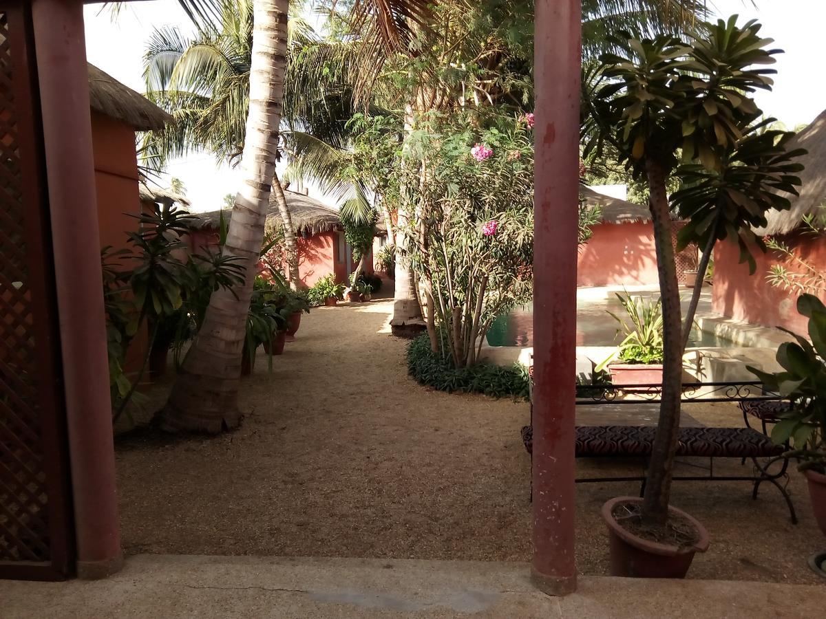 Hôtel Joal Lodge Buitenkant foto