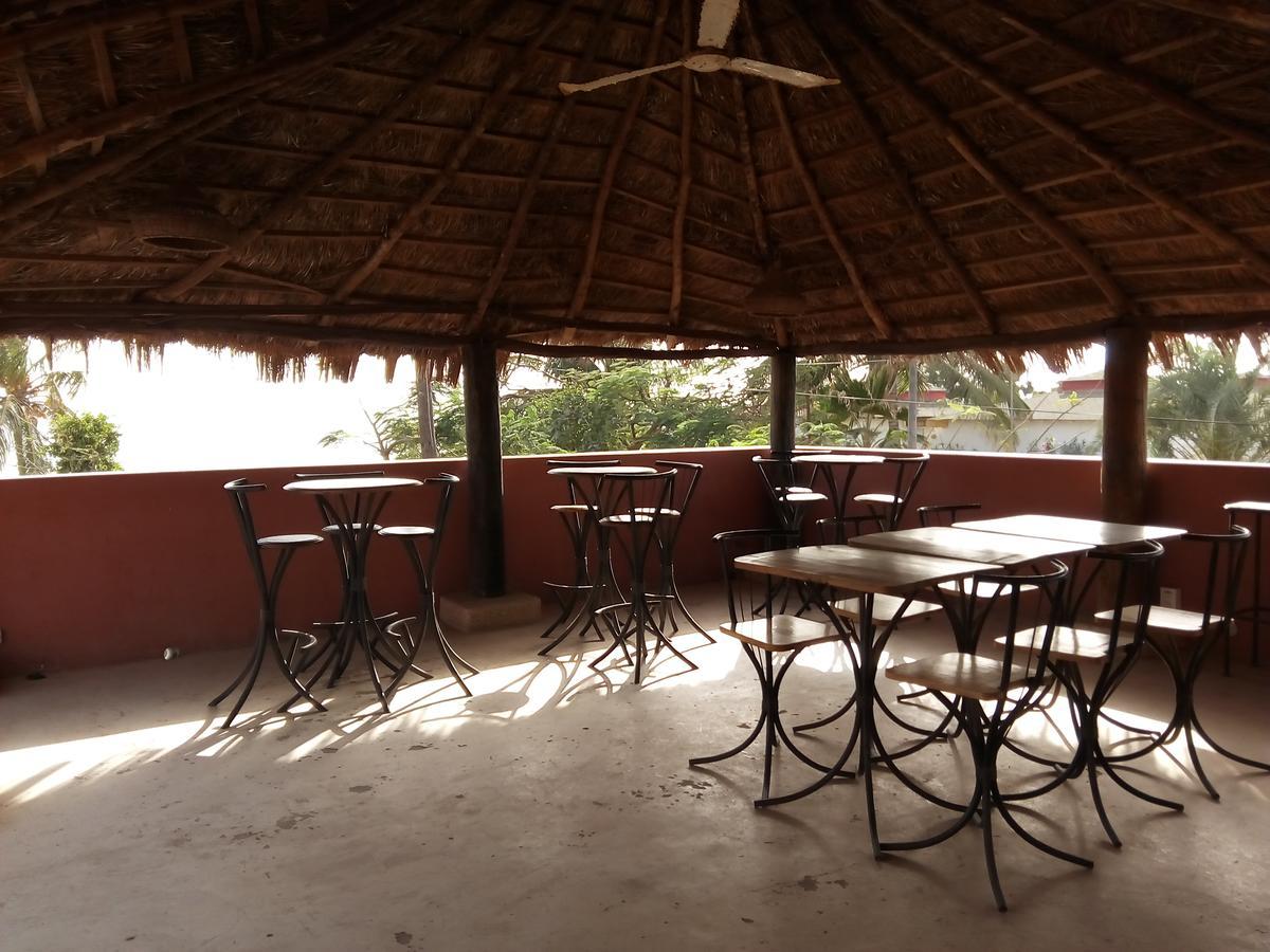 Hôtel Joal Lodge Buitenkant foto