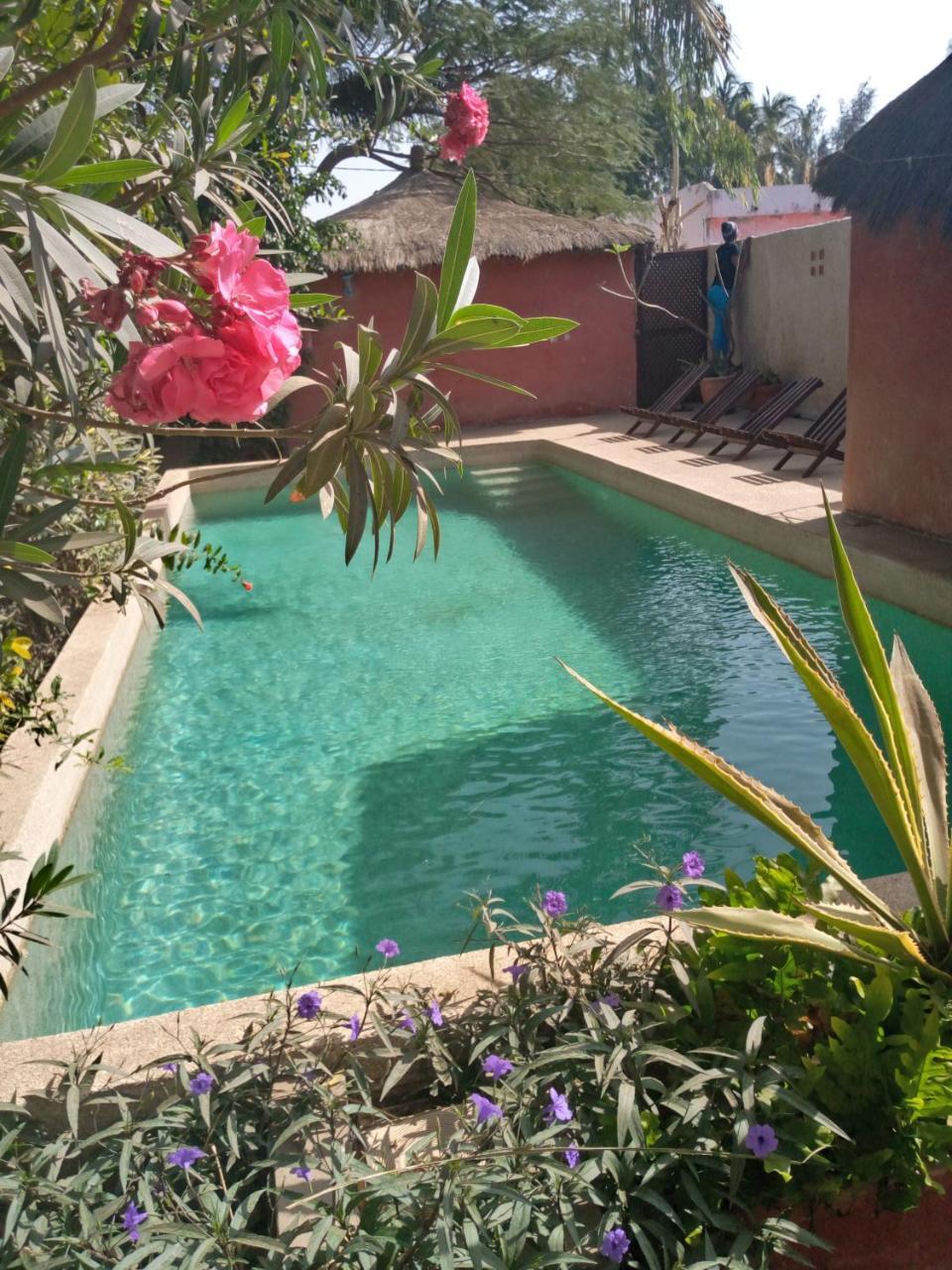 Hôtel Joal Lodge Buitenkant foto