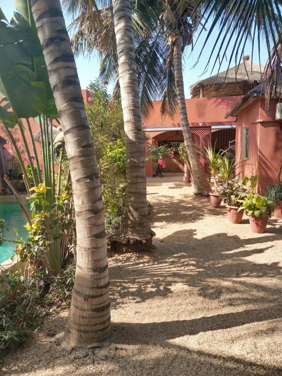 Hôtel Joal Lodge Buitenkant foto